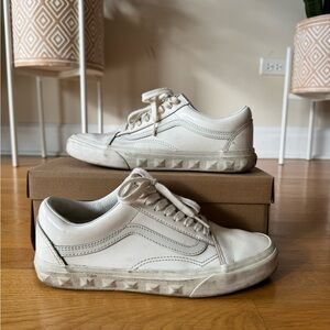 Vans Off the Wall White Sneakers